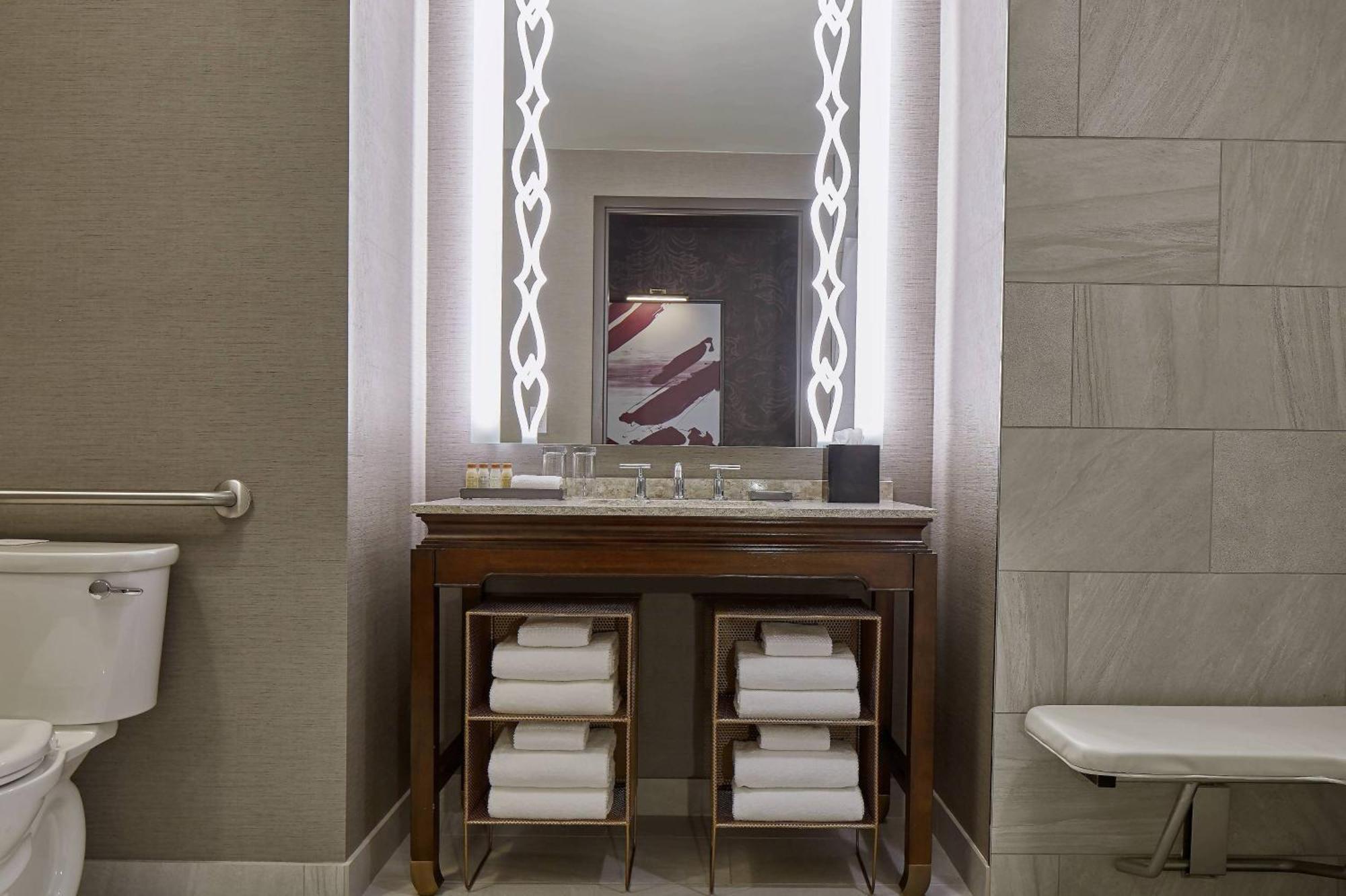 Renaissance Dallas at Plano Legacy West Hotel Extérieur photo